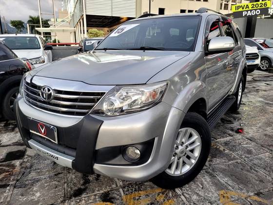 TOYOTA HILUX SW4 2.7 SR 4X2 16V FLEX 4P AUTOMÁTICO